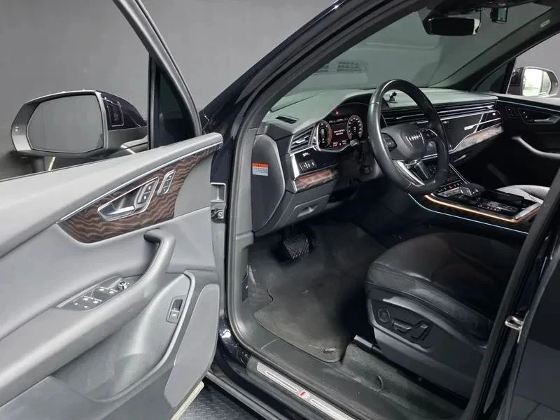 Audi Q7, снимка 9 - Автомобили и джипове - 56689818