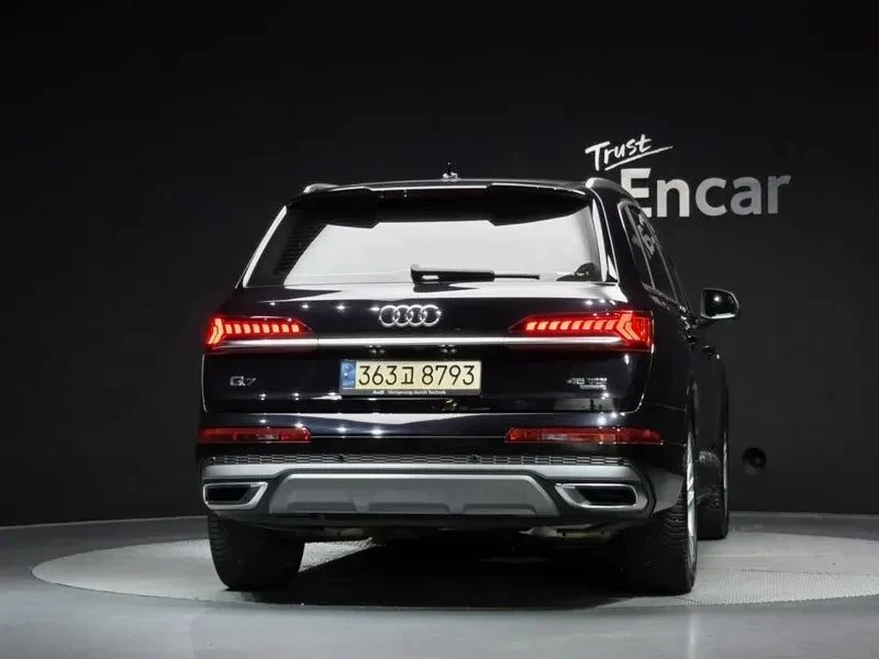 Audi Q7, снимка 3 - Автомобили и джипове - 56689818