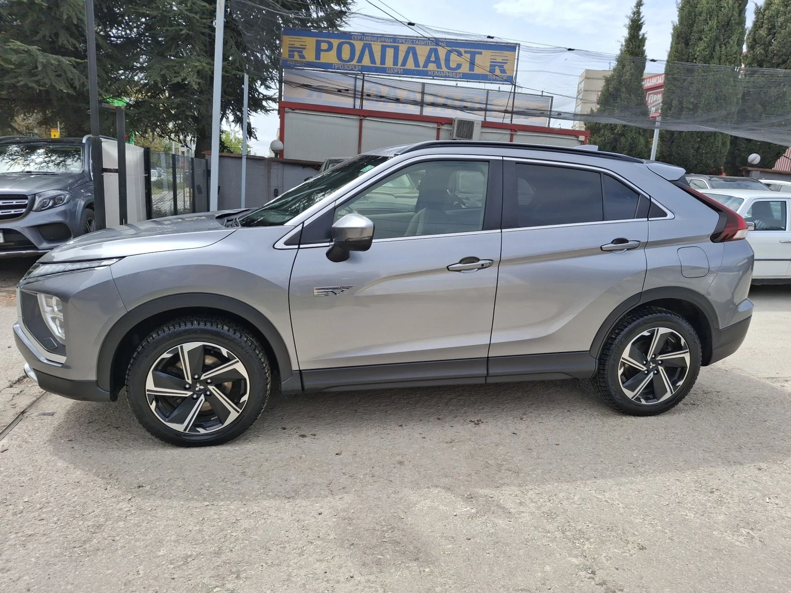 Mitsubishi Eclipse Cross 2.4 PHEV TOP - изображение 7