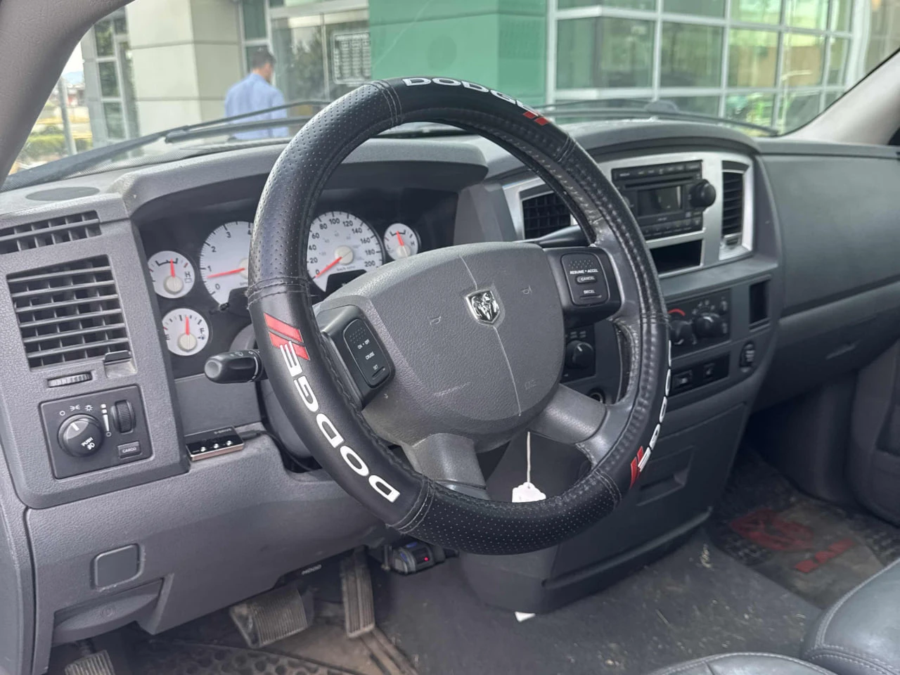 Dodge RAM 1500 CARFAX* АВТОФИНАНСИРАНЕ* БЕЗ ПЪРВОНАЧАЛНА ВНОСКА*  - изображение 5