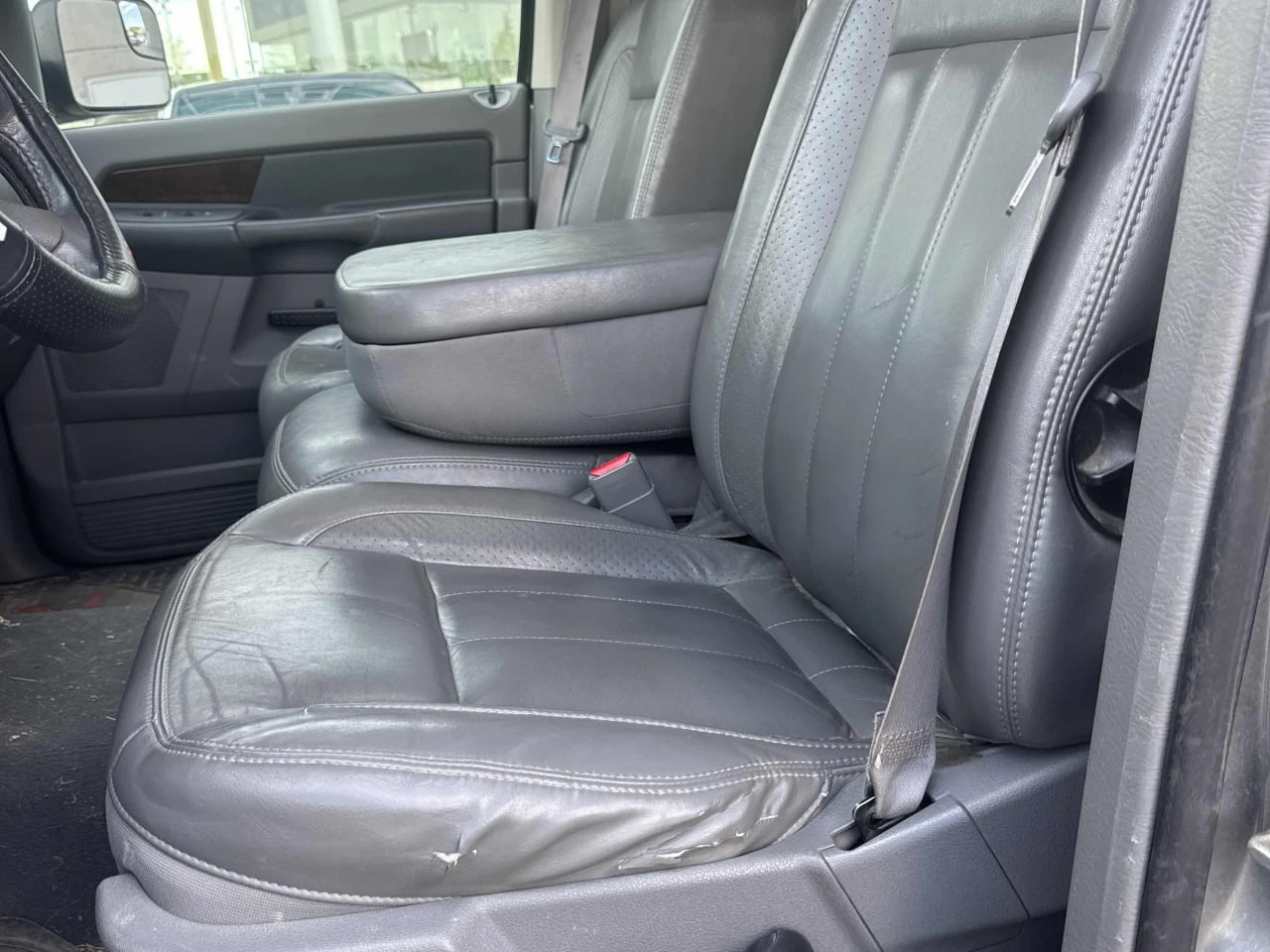 Dodge RAM 1500 CARFAX* АВТОФИНАНСИРАНЕ* БЕЗ ПЪРВОНАЧАЛНА ВНОСКА*  - изображение 9