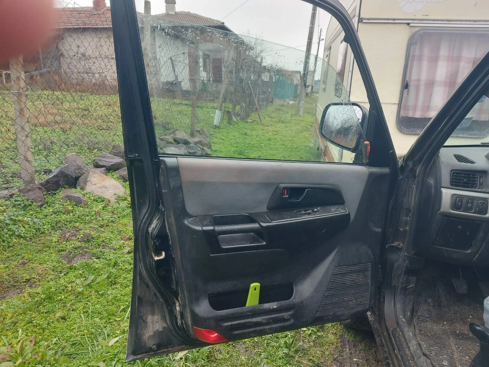 Mitsubishi Pajero pinin  - изображение 8