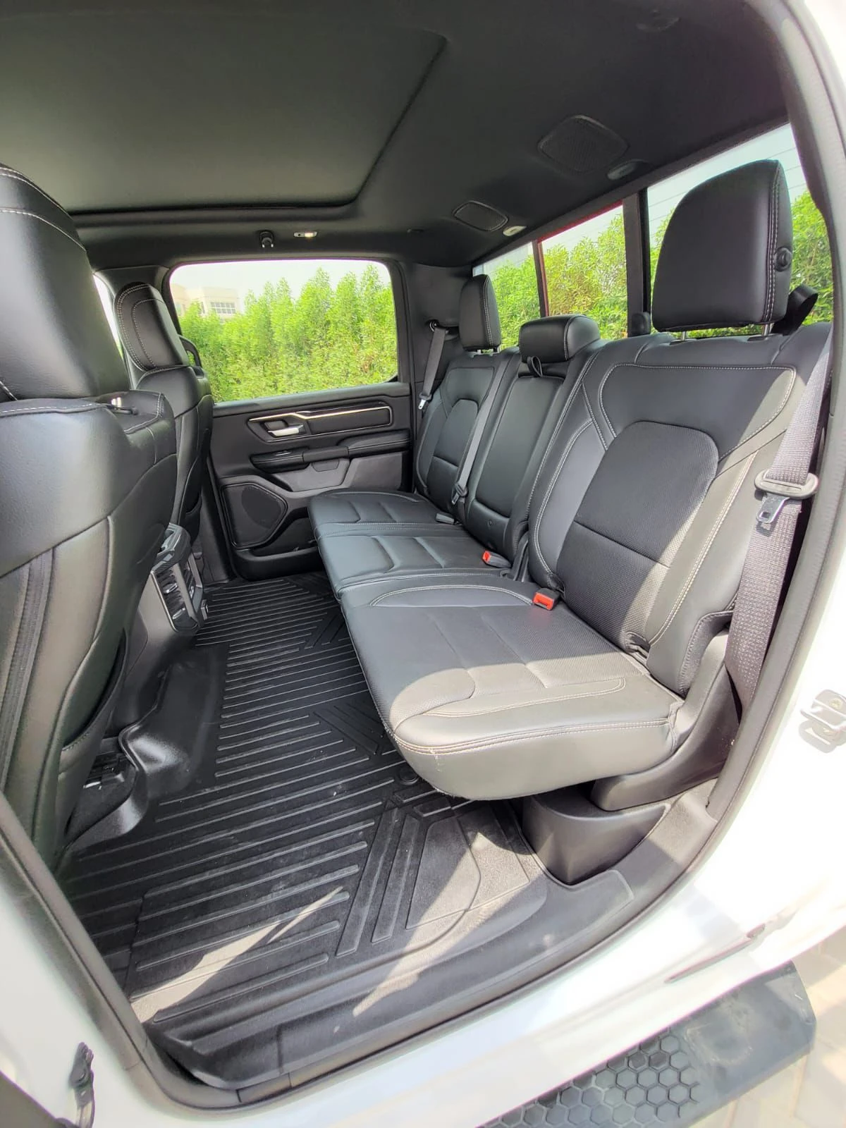 Dodge Ram Dodge Ram Sport - изображение 6