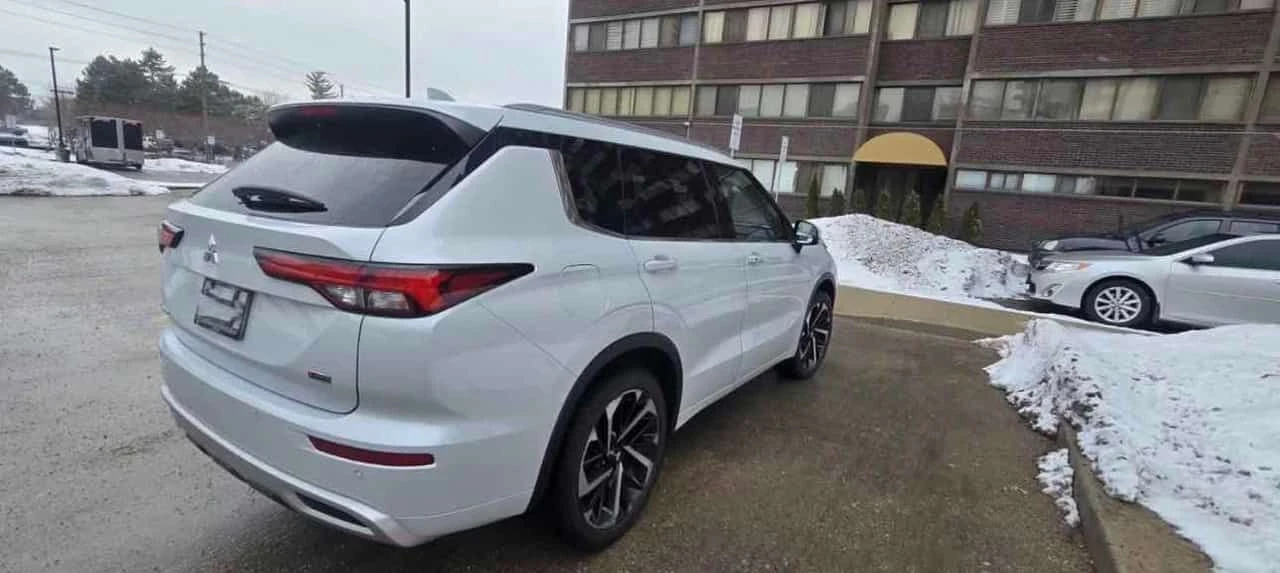 Mitsubishi Outlander GT  CARFAX - изображение 3