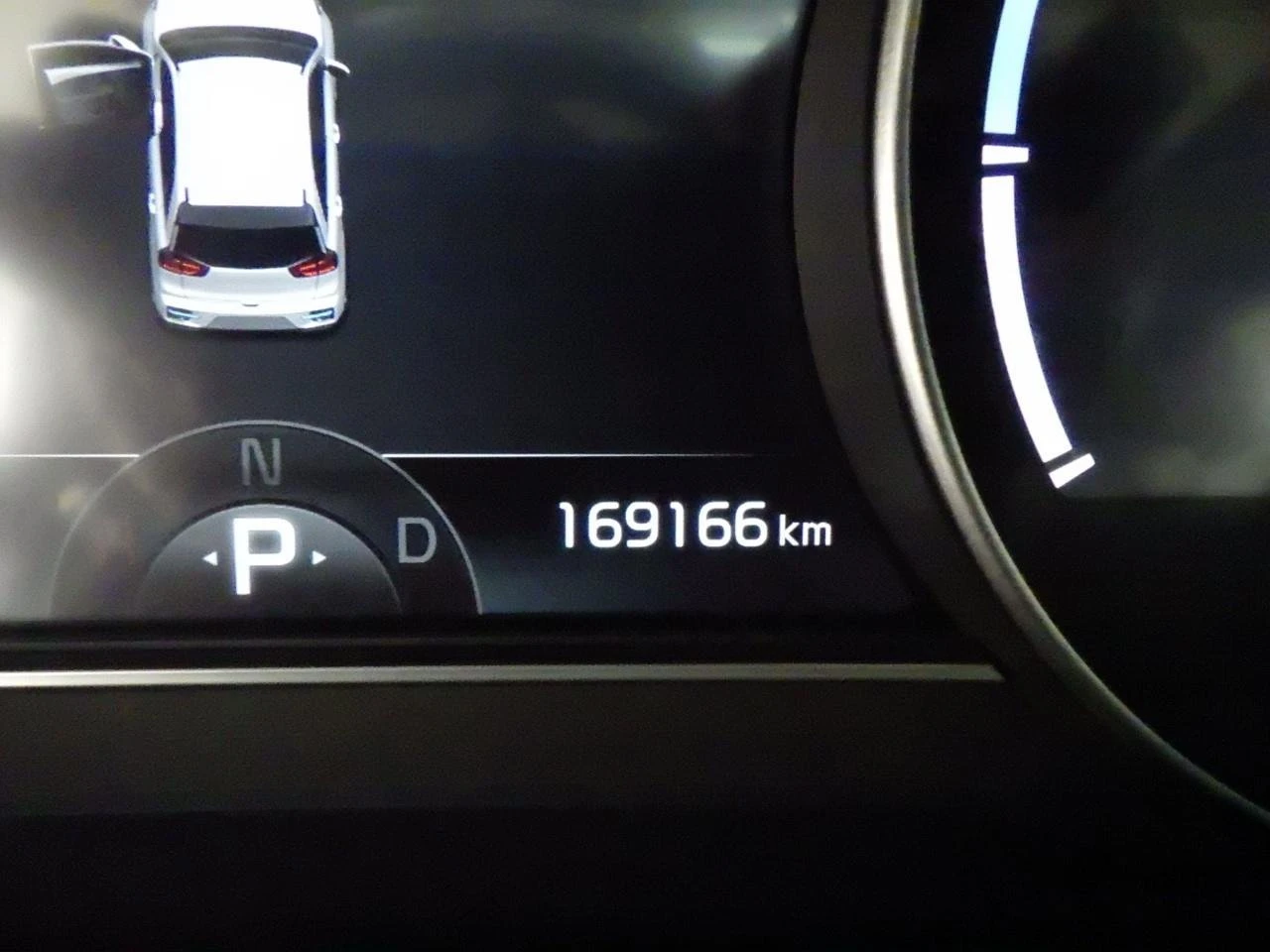 Kia Niro 65KWh DYNAMIC LINE /KIA CONNECT/VESS/2021/SOH100, снимка 10 - Автомобили и джипове - 54566736