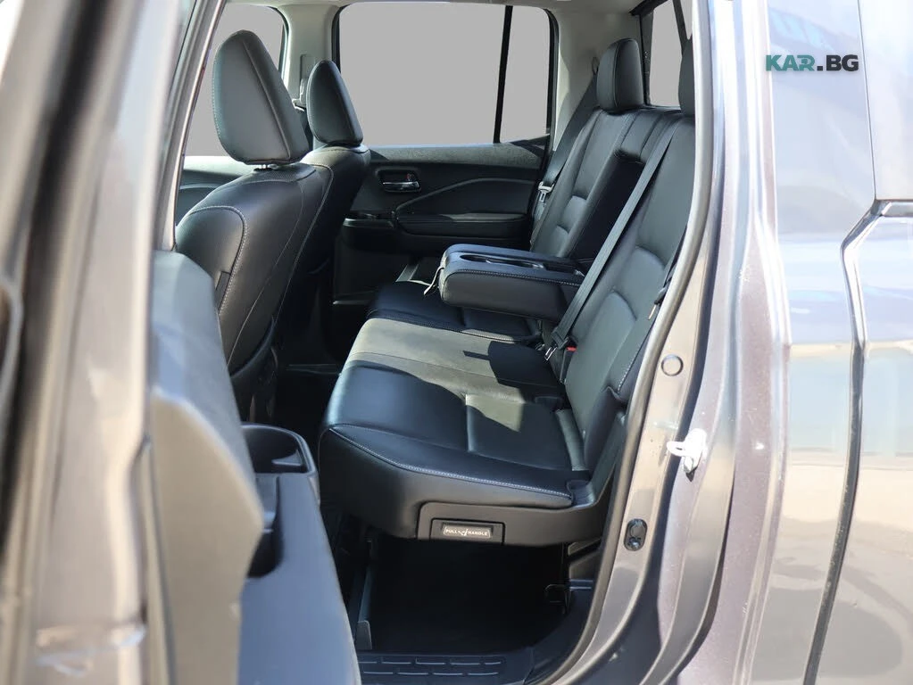 Honda Ridgeline Touring * AWD * АвтоКредит* (ЦЕНА ДО БГ), снимка 8 - Автомобили и джипове - 54643167