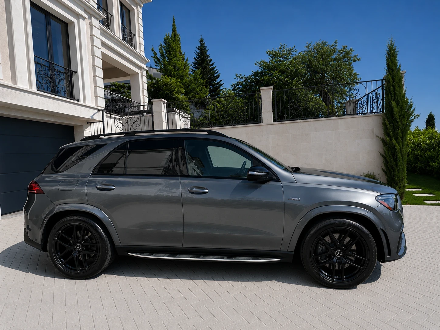 Mercedes-Benz GLE 53 4MATIC NIGHT PACKAGE | FULL EXTRAS | HEAD-UP | BURMESTER , снимка 5 - Автомобили и джипове - 54727617