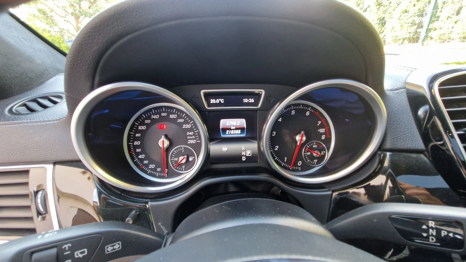 Mercedes-Benz GLS 500 4Matic V8, снимка 11 - Автомобили и джипове - 54735142