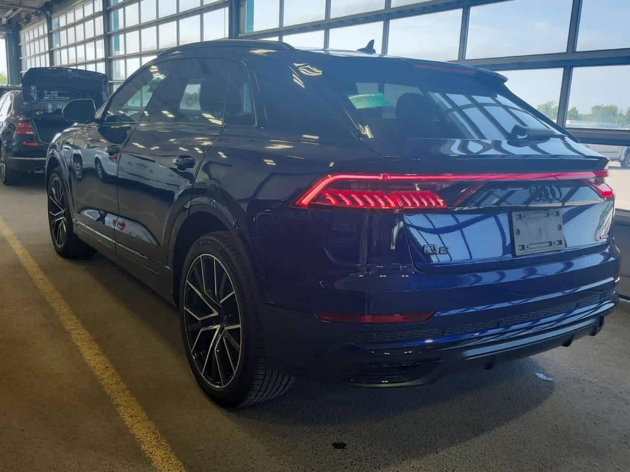 Audi Q8 * TECHNIK * CARFAX * ����� �� ����������� | Mobile.bg � ����������� 4