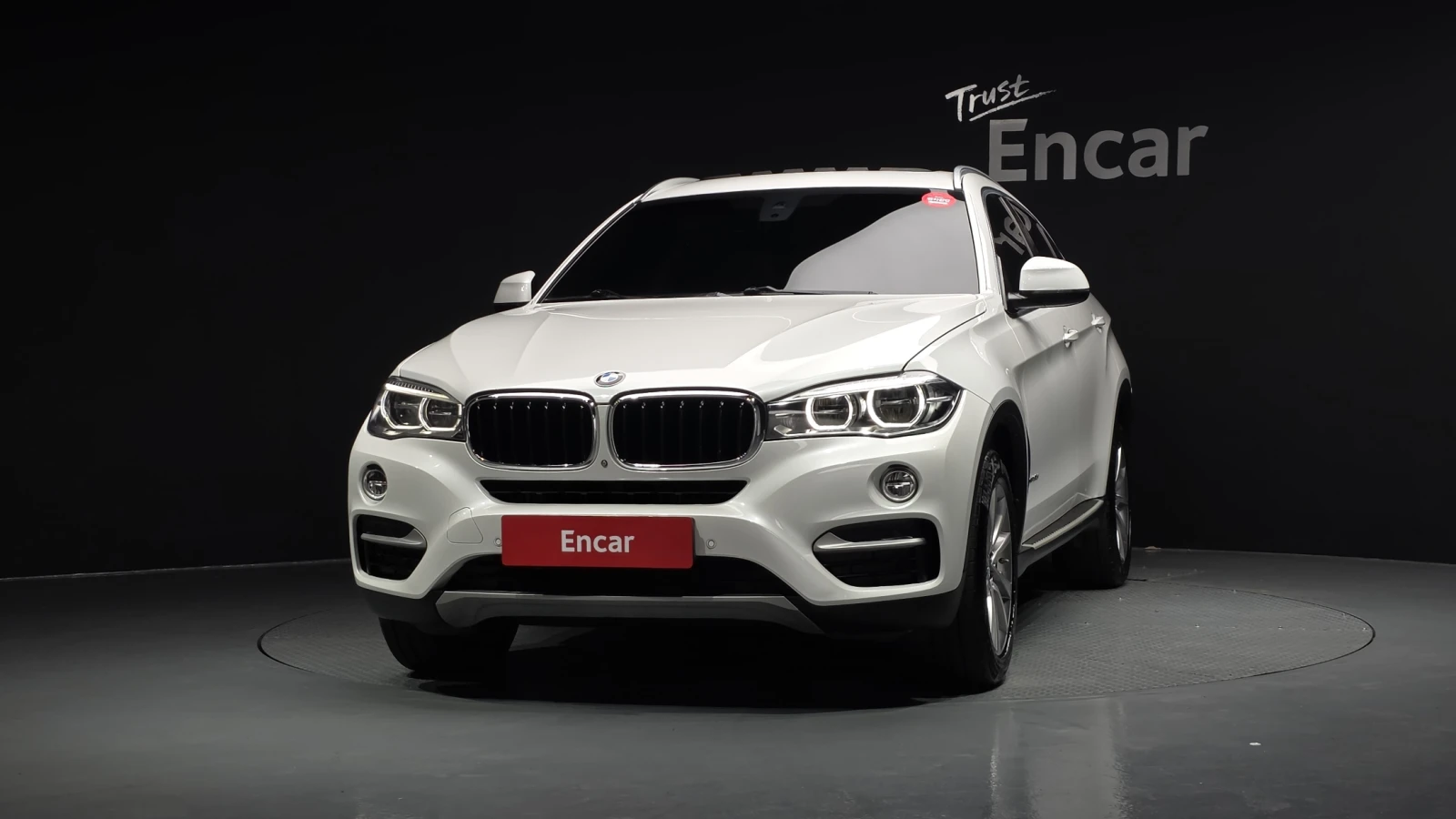 BMW X6 xDrive30d* ЕЛ. БАГАЖНИК* HUD* 360* КРАЙНА ЦЕНА, снимка 3 - Автомобили и джипове - 55367141