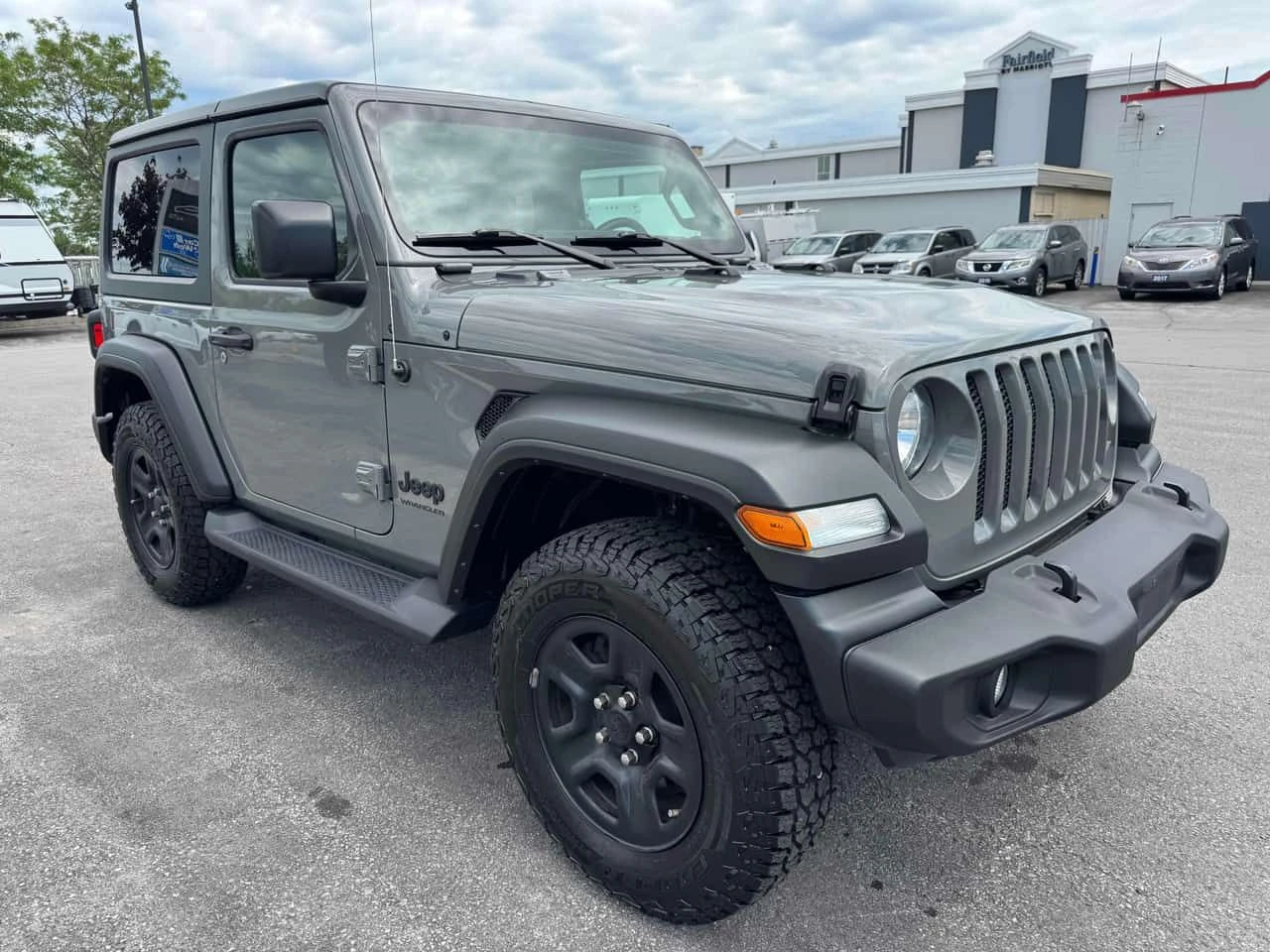 Jeep Wrangler * Sport * АВТОКРЕДИТ БЕЗ ПЪРВОНАЧАЛНА ВНОСКА* , снимка 14 - Автомобили и джипове - 55685158