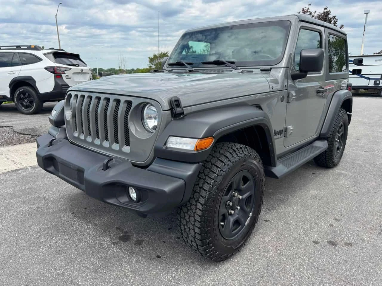 Jeep Wrangler * Sport * АВТОКРЕДИТ БЕЗ ПЪРВОНАЧАЛНА ВНОСКА* 