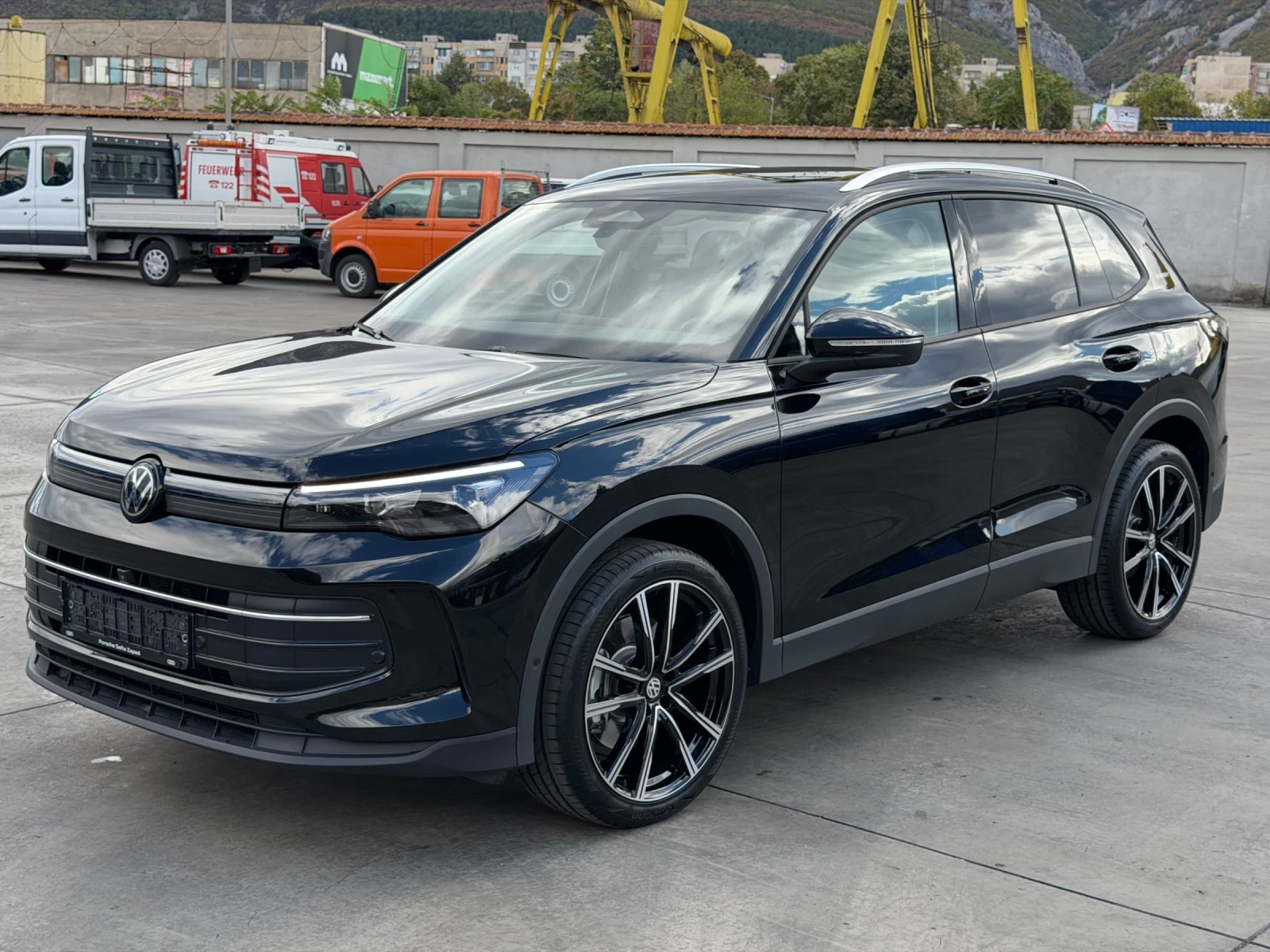 VW Tiguan 2.0TDI* DSG* 150к.с.* гаранционен