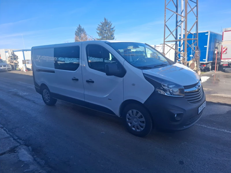 Opel Vivaro 1.6Bi-turbo Камера Климатик Автопилот, снимка 3 - Бусове и автобуси - 53259540