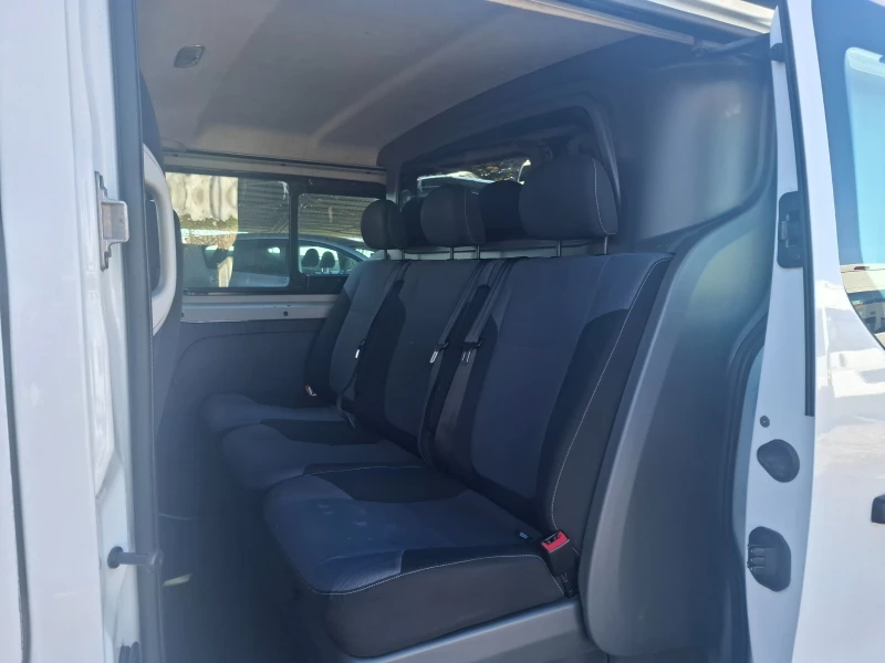 Opel Vivaro 1.6Bi-turbo Камера Климатик Автопилот, снимка 6 - Бусове и автобуси - 53259540