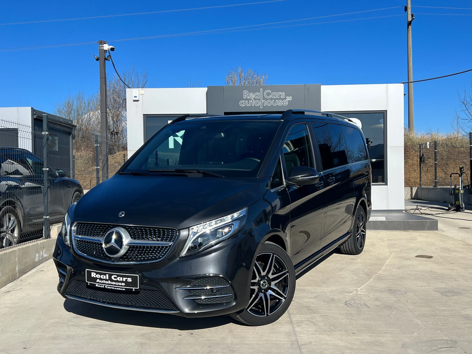 Mercedes-Benz V 300d*4M*AMG*AIRMATIC*LONG*360*BURMESTER - изображение 3