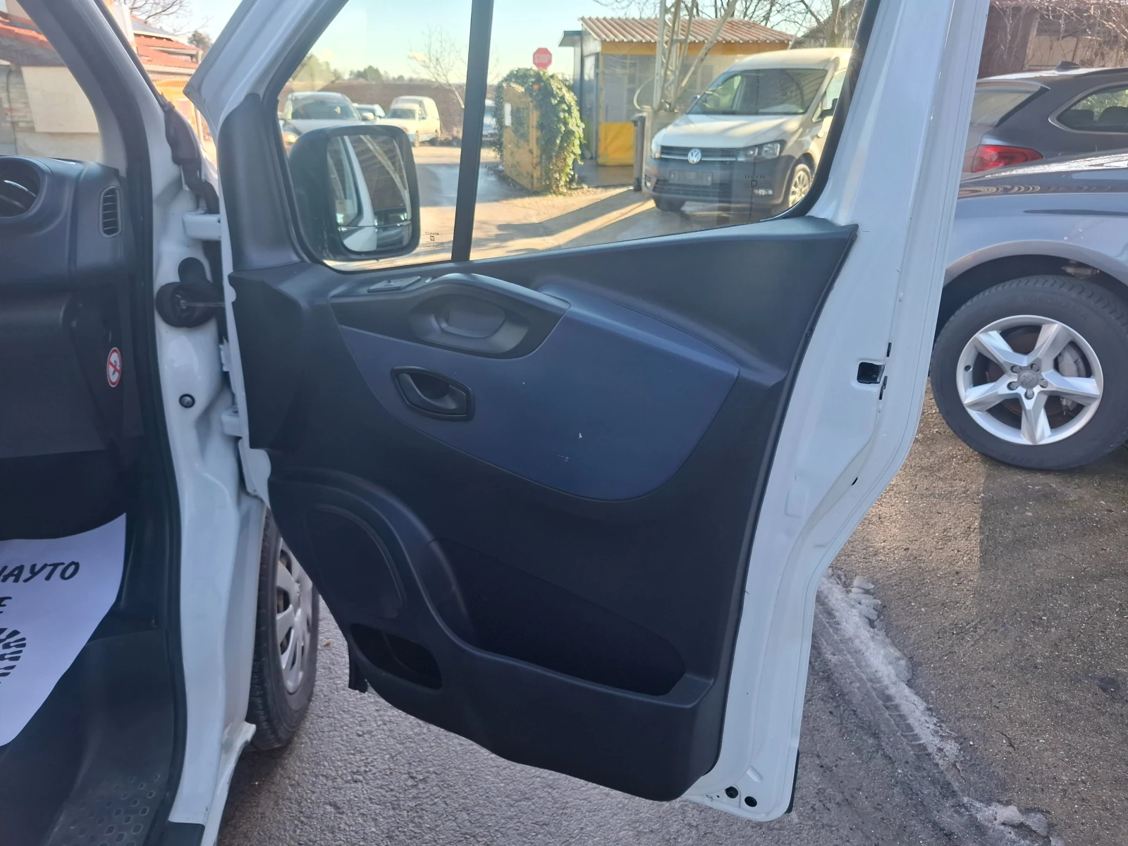 Opel Vivaro 1.6Bi-turbo Камера Климатик Автопилот - изображение 9