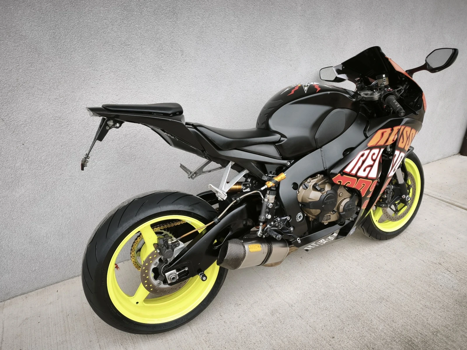 Honda Cbr CBR1000RR, 2008 година, ЛИЗИНГ, снимка 3 - Мотоциклети и мототехника - 53512181