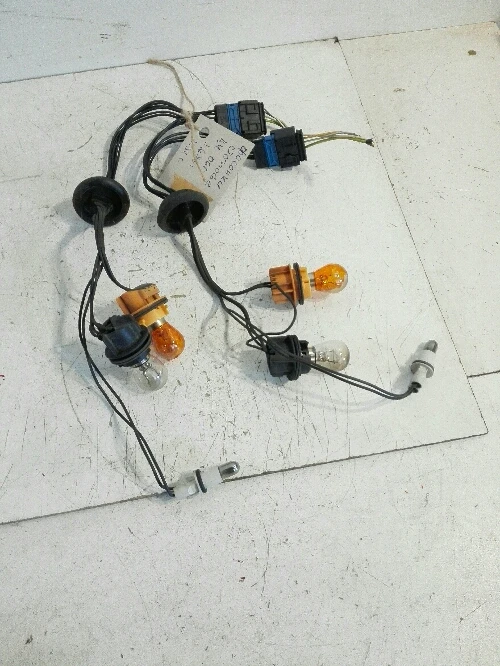 Фасонки стопове (ляв и десен) Ситроен Ц4