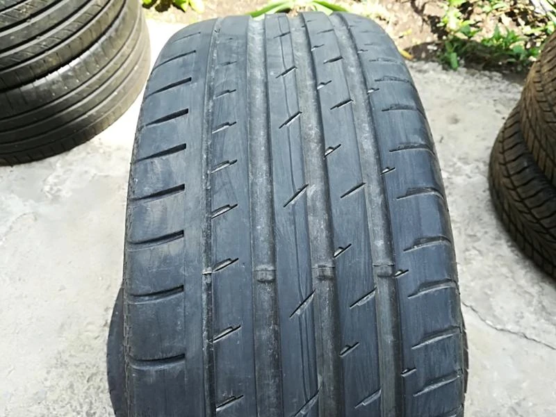 Гуми Летни 225/50R17, снимка 1 - Гуми и джанти - 21549612