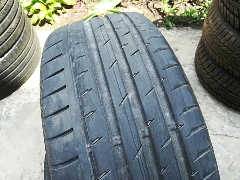 Гуми Летни 225/50R17, снимка 2 - Гуми и джанти - 21549612