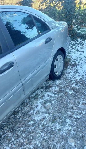 Mercedes-Benz C 220 2.2 CDI, снимка 3