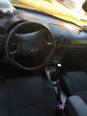 Toyota Avensis   Фейслифт-2.0 d4d 126к.с., снимка 14