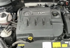 VW Golf 2.0TDI R-Line 150кс 6ск* Keyless* LED* VW История*, снимка 15