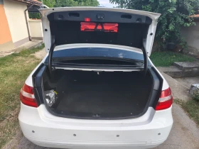 Mercedes-Benz E 200 E 200, снимка 4