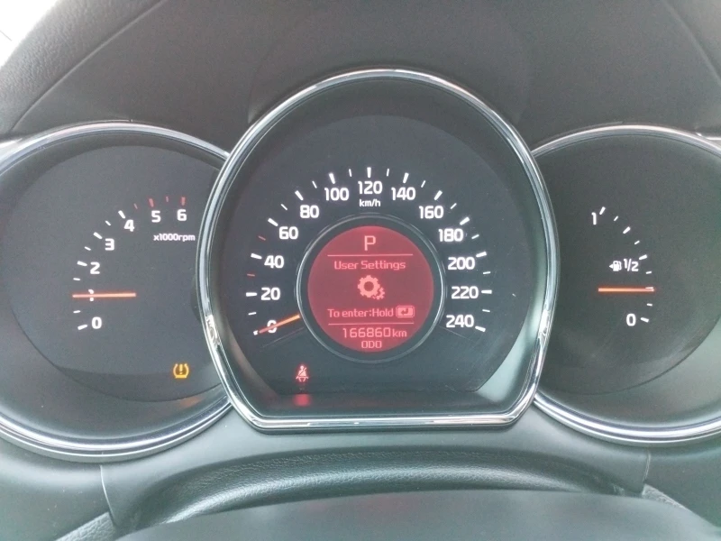 Kia Ceed 1.6 crdi  N1/3+ 1, снимка 10 - Автомобили и джипове - 47747505