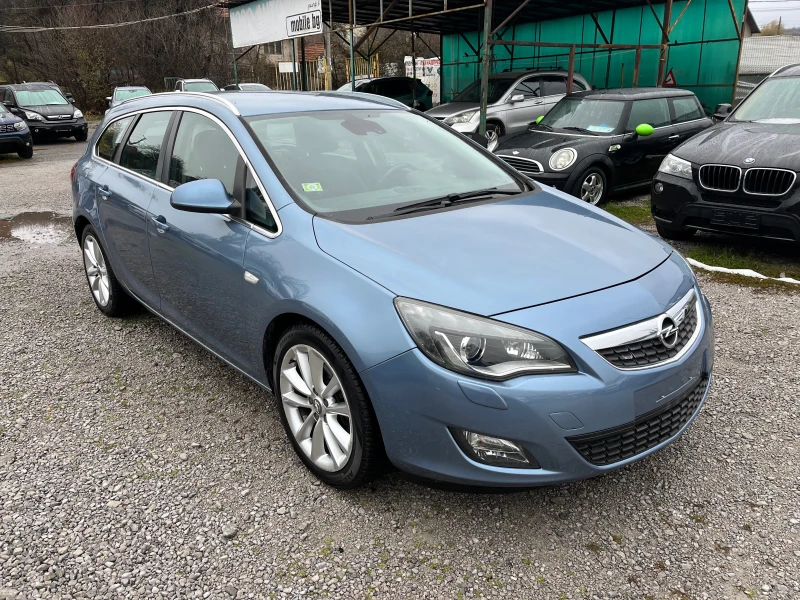 Opel Astra 1.7navi cosmo ksenon, снимка 4 - Автомобили и джипове - 47976491