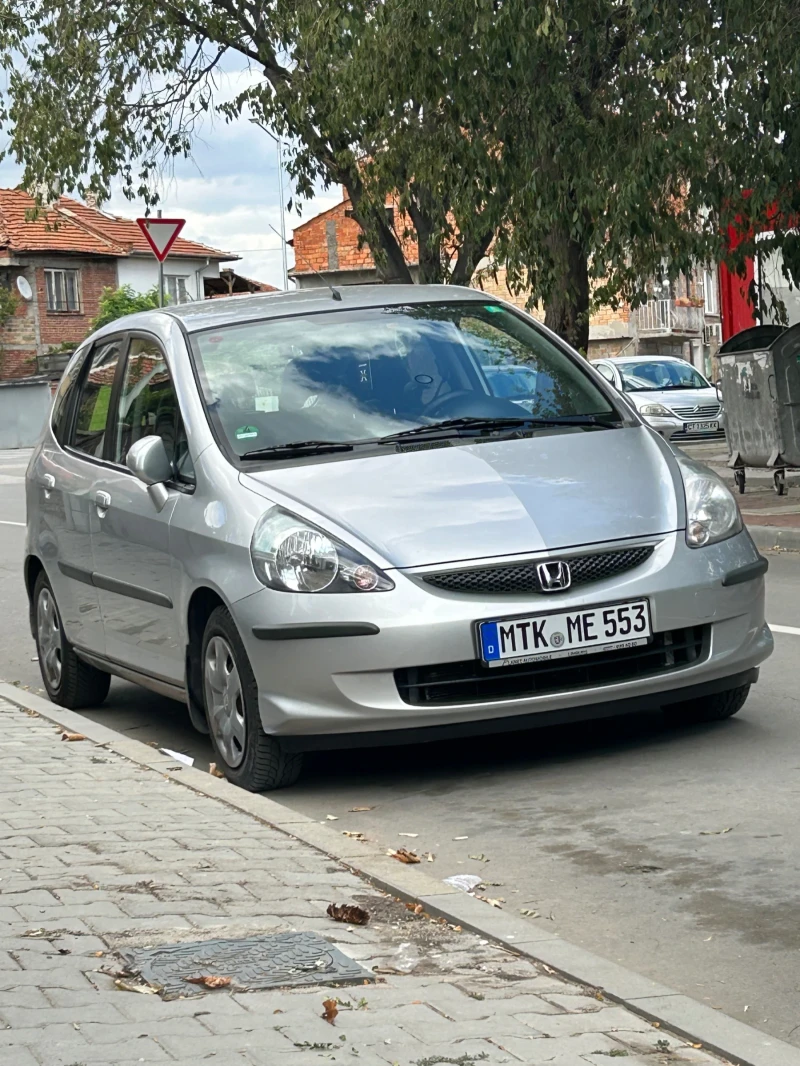 Honda Jazz, снимка 2 - Автомобили и джипове - 48057545