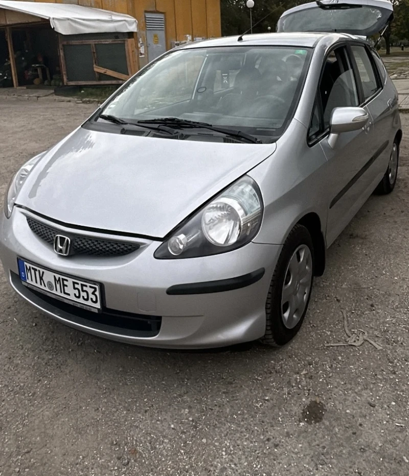 Honda Jazz, снимка 4 - Автомобили и джипове - 48057545