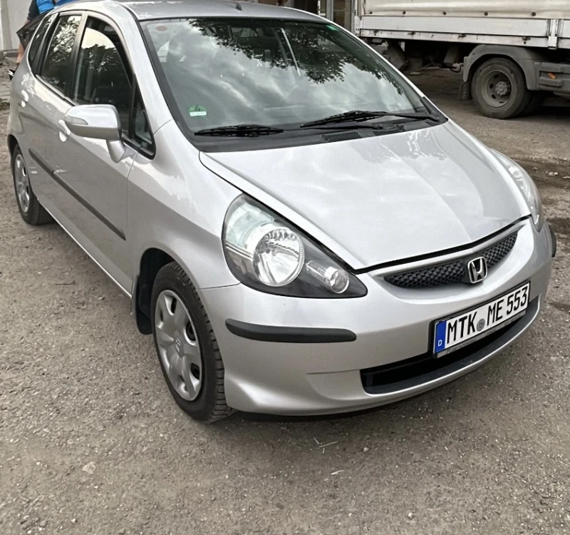 Honda Jazz, снимка 3 - Автомобили и джипове - 48057545