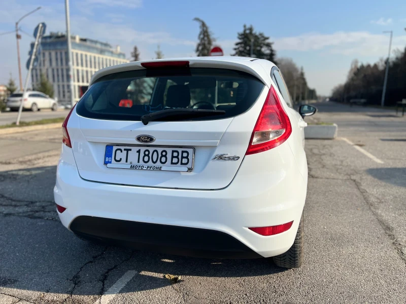 Ford Fiesta 1.25, снимка 2 - Автомобили и джипове - 48153130