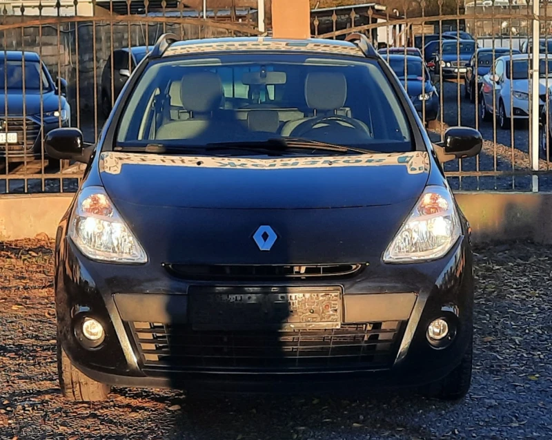 Renault Clio 1.2i, снимка 1 - Автомобили и джипове - 49273311