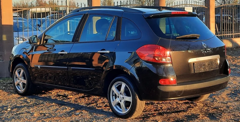 Renault Clio 1.2i, снимка 6 - Автомобили и джипове - 49273311