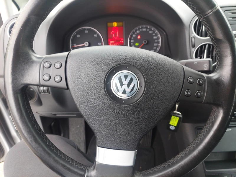 VW Golf Plus 1, 9TDI AUTOMAT, снимка 8 - Автомобили и джипове - 49290995