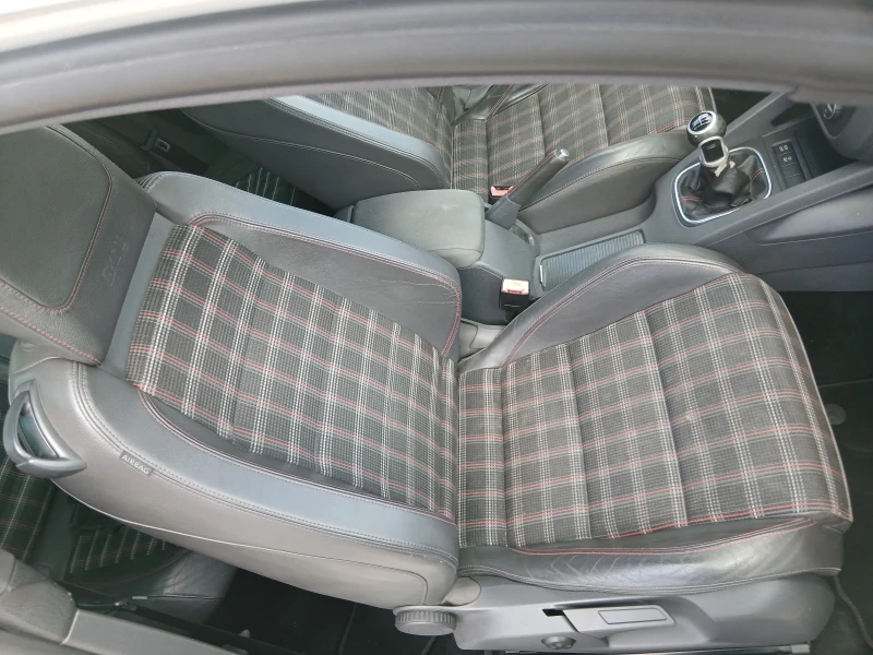 VW Golf 2тси 230кс, снимка 7 - Автомобили и джипове - 53010217