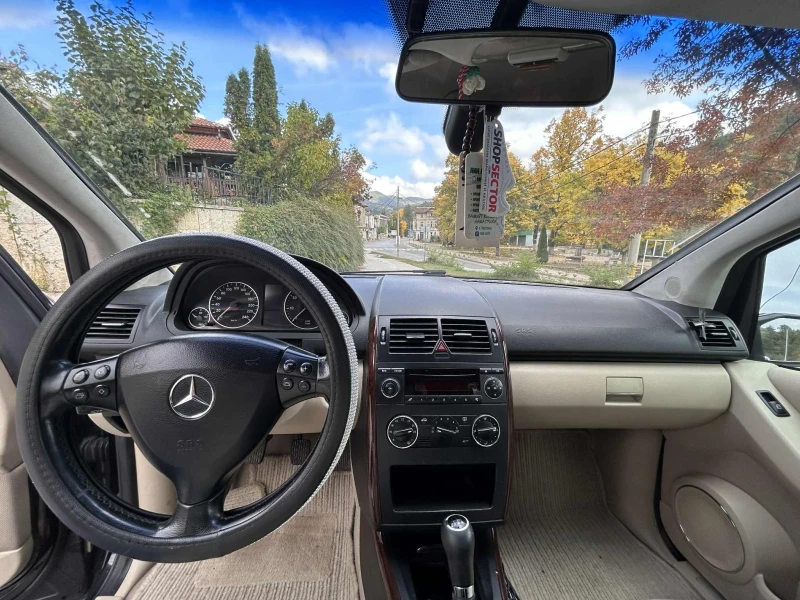 Mercedes-Benz A 200 ELEGANTS, снимка 9 - Автомобили и джипове - 52096618