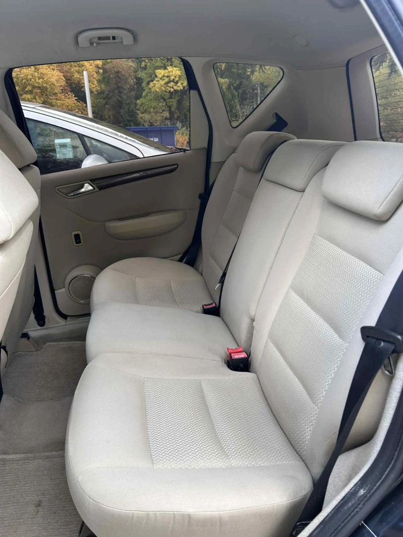 Mercedes-Benz A 200 ELEGANTS, снимка 11 - Автомобили и джипове - 52096618