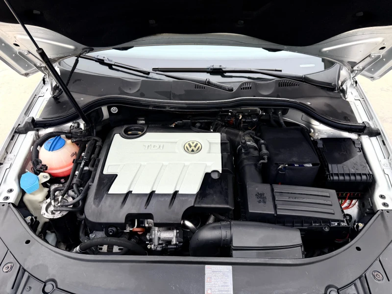 VW Passat 2.0tdi 140k.c* Common Rail* UNIKAT* , снимка 17 - Автомобили и джипове - 52844253
