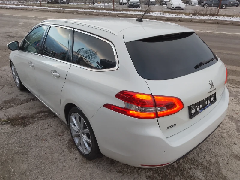 Peugeot 308 1.6 HDI/ALLURE/БЯЛА ПЕРЛА, снимка 7 - Автомобили и джипове - 52913680