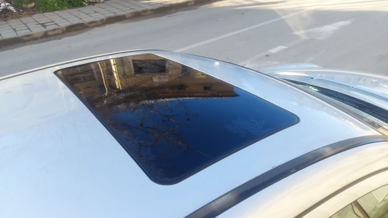 Mercedes-Benz C 220 2.2 CDI, снимка 7 - Автомобили и джипове - 53078337