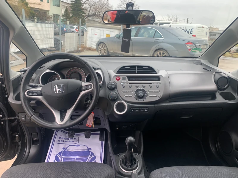 Honda Jazz 1.4i клима парктроник , снимка 12 - Автомобили и джипове - 53245494