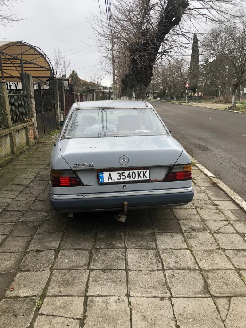 Mercedes-Benz 124, снимка 4 - Автомобили и джипове - 53272654