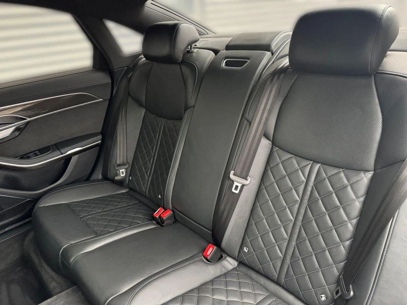 Audi A8 50 TDI/S-LINE/B&O/MATRIX/HEAD UP/PANO/360, снимка 15 - Автомобили и джипове - 53417837