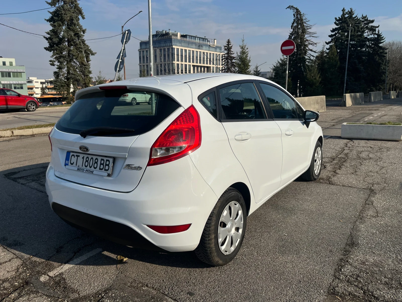 Ford Fiesta 1.25 - изображение 8