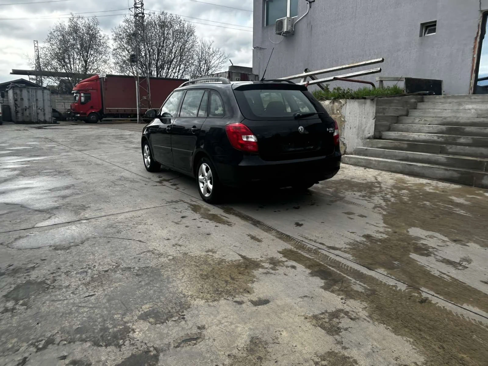Skoda Fabia Нов Внос 1.4 Бензин  - изображение 5