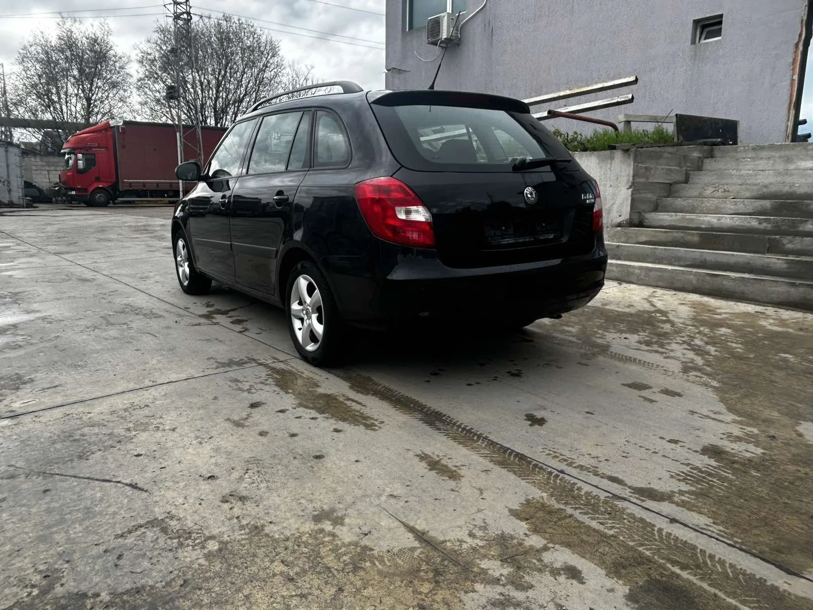Skoda Fabia Нов Внос 1.4 Бензин  - изображение 6
